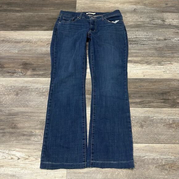 Levis‎ Red Tab Blue Women 33x30 Classic Bootcut Medium Wash Mid Rise Denim Jeans - Picture 3 of 11